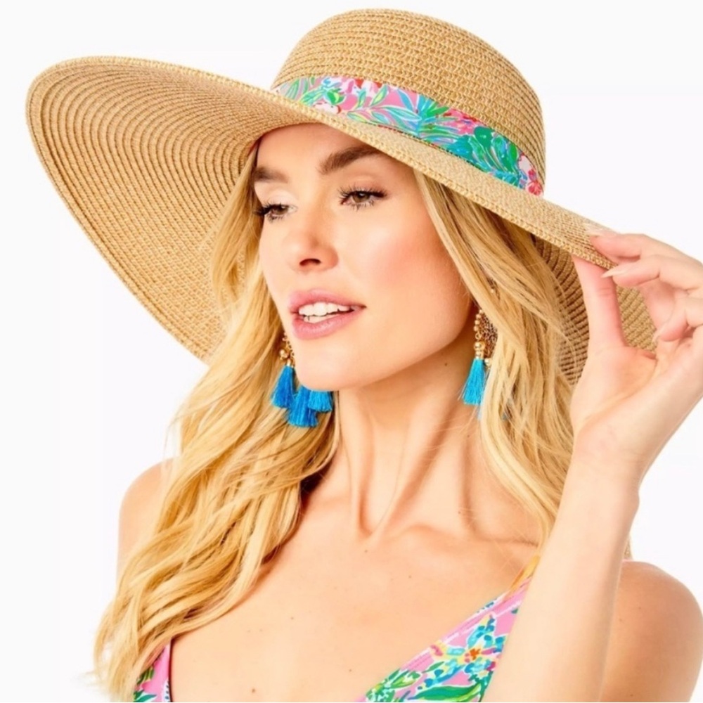 NEW Lilly Pulitzer Straw Hat with Floral Band NWT